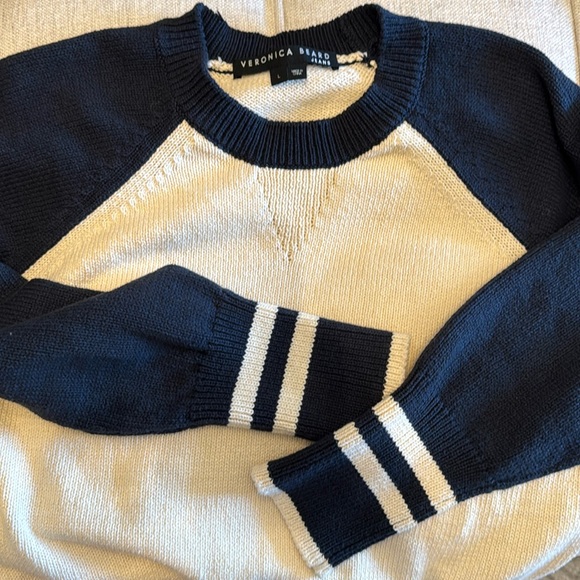 Veronica Beard Sweaters - Like new all cotton Veronica Beard sweater navy blue and cream